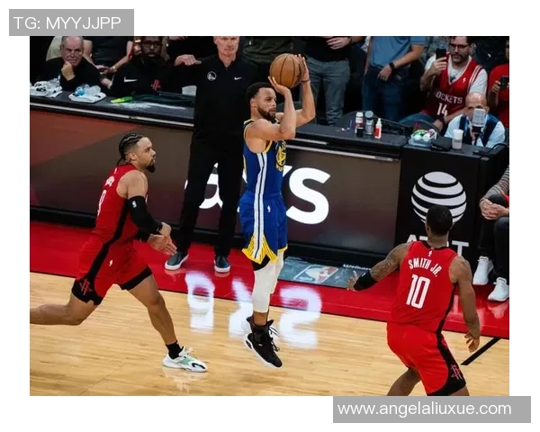 2018年5月26日火箭队与勇士队激战正酣精彩瞬间回顾与赛后分析 2018年5月26日火箭队与勇士队激战正酣精彩瞬间回顾与赛后分析